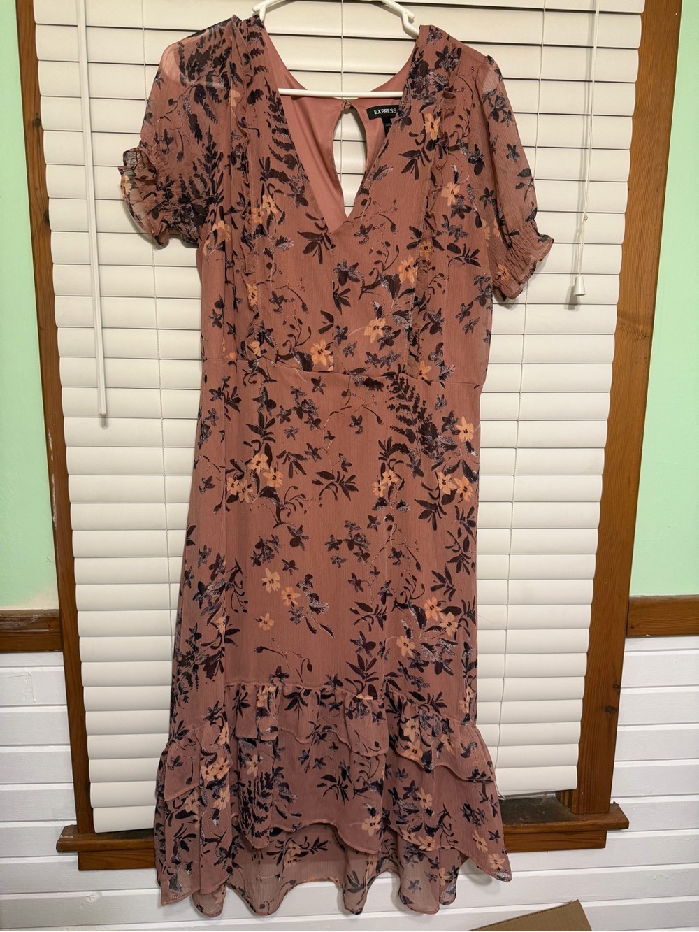 Express Mauve Floral Ruffle Midi Dress